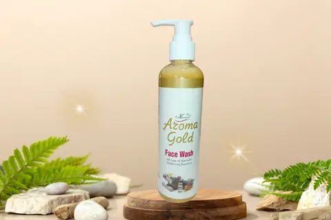 Aroma Whitening Face wash